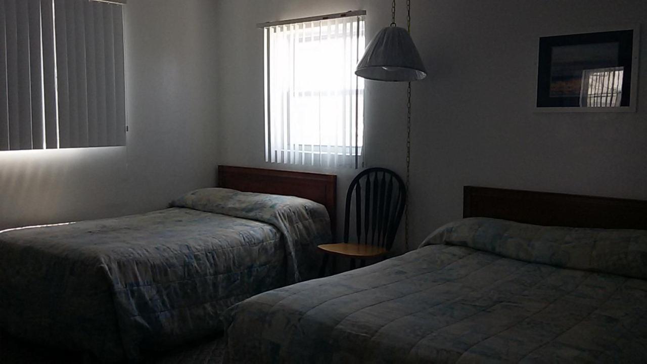 Tide Winds Motel Уайлдууд Екстериор снимка