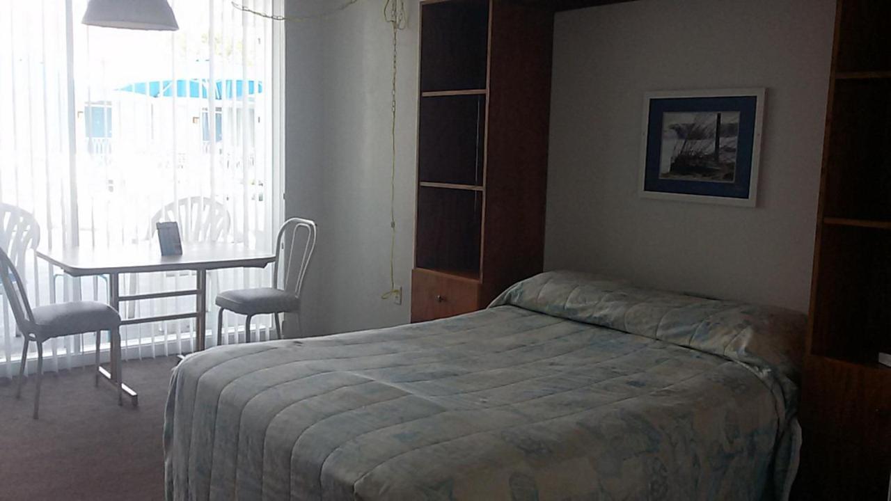 Tide Winds Motel Уайлдууд Екстериор снимка
